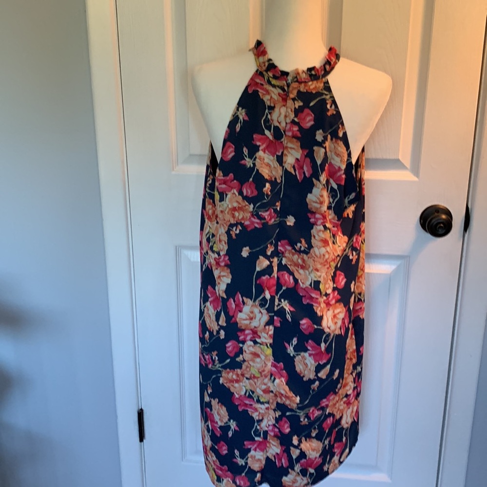 Lucy & Laurel halter dress size 12. Floral print